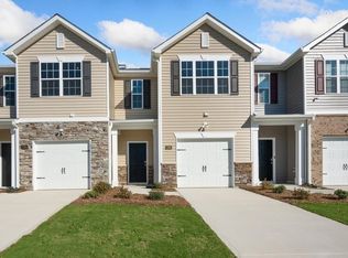 108 Starlight St, Sanford, NC 27330