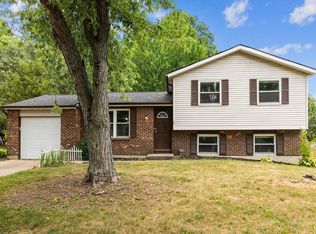 1162 Nature Run Rd, Batavia, OH 45103