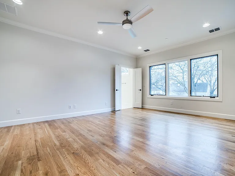 4403 Glenwick Ln — Photo 13