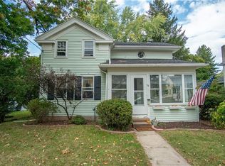 58 East St, Honeoye Falls, NY 14472