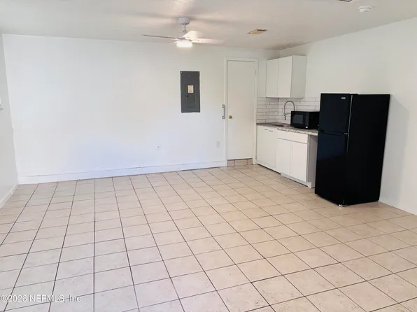 8774 Country Creek Blvd, Jacksonville, FL 32221