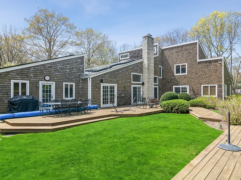 8 Indian Pipe Dr — Photo 44