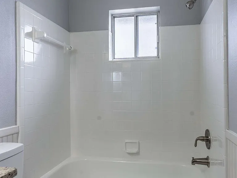 3909 Stonehaven Rd — Photo 25