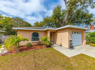 914 16th St W, Bradenton, FL 34205