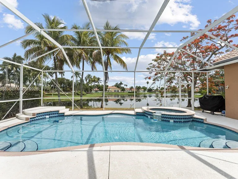 1179 Laguna Springs Dr — Photo 40
