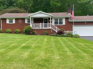 2937 Sunrise Village Rd, Big Stone Gap, VA 24219