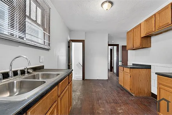 5944 Thekla Ave — Photo 23