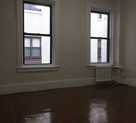 2nd image of 183 Thompson St APT G5