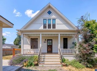 425 Grant St, Silverton, OR 97381 | Zillow