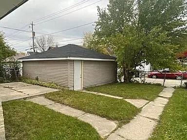 4839 N 18th St — Photo 2
