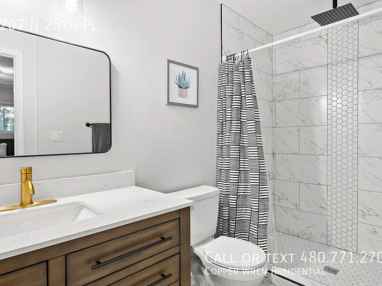 2207 N 28th Pl — Photo 26