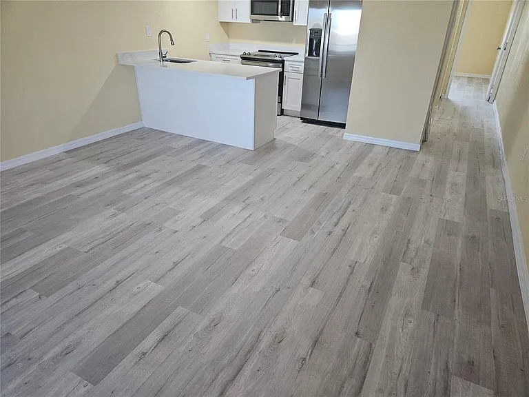 350 73rd Ave #4 — Photo 6
