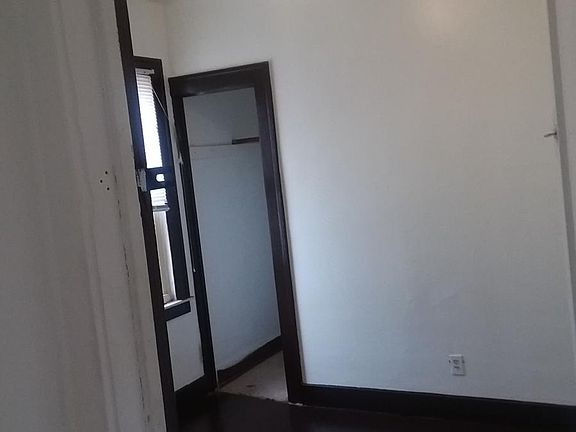 4th image of 3717 S Ethel St