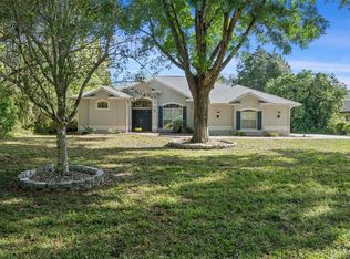 77 Oak Village Blvd S, Homosassa, FL 34446