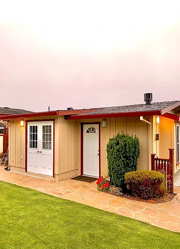 1018 Golden Gate Ave #A Photo 1 1018 Golden Gate Ave #A Photo 1