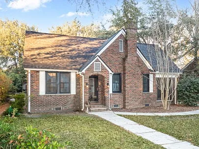 3 bed, 2.0 bath, 1875 sqft, $1,825 — Photo 3