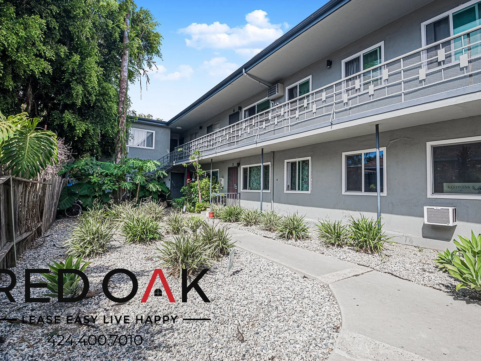 ~1 Month Free~ Stylish 1-Bed With In-Unit Laundry And Open Floor Plan ~ In West Adam'S! — Photo 2
