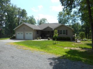 14796 Meadowview Ln, Benton, IL 62812