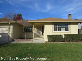 4925 Snark Ave, Santa Rosa, CA 95409