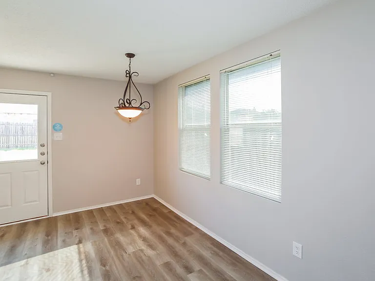 3343 Lipizzan Dr — Photo 5