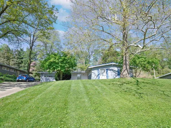 3111 Caroline St, South Bend, IN 46614