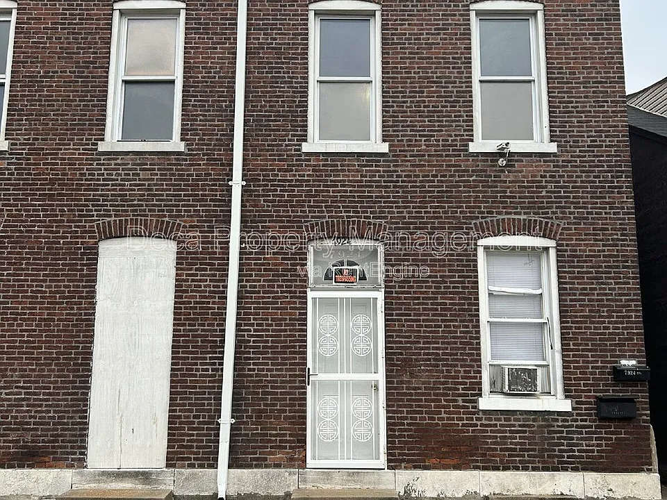 7924 Michigan Ave #2F