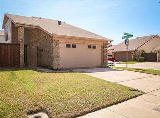 2000 Via Corona, Carrollton, TX 75006