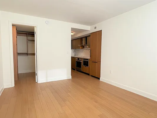 Rented by Bozzuto Management | media 81