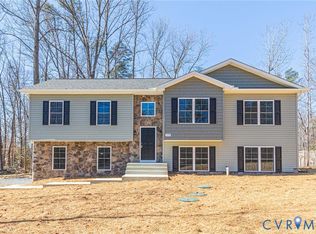 109 Needwood Dr, Ruther Glen, VA 22546