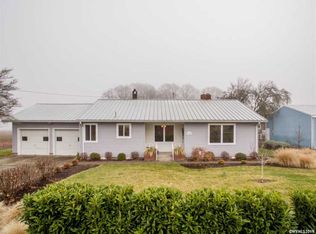 7782 Howell Prairie Rd NE, Silverton, OR 97381