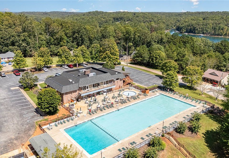 1st image of 205 Lynden Loop