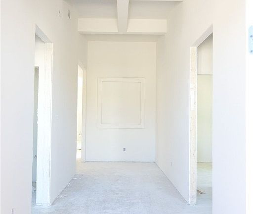 3rd image of 232 Pecan Mdw