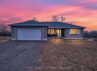 281 Bristow Dr, Montague, ON K7A 5B8