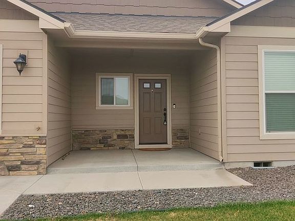 3rd image of 4717 Tamarisk Dr