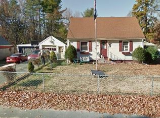262 County Rd, Southampton, MA 01073