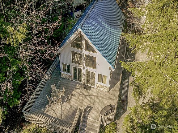 2nd image of 106 Kautz Place