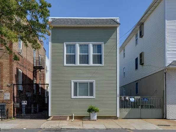 144 Delancy St, Newark City, NJ 07105