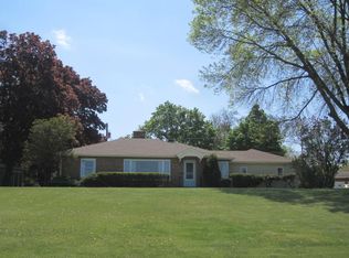 2631 Riverside Ave, Marinette, WI 54143