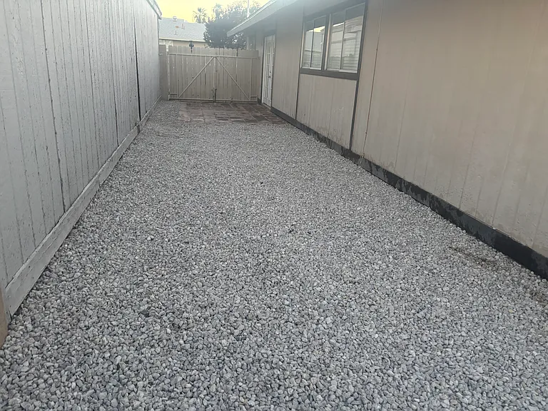 2031 San Simeon St — Photo 22