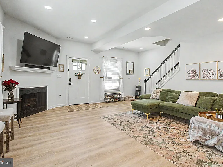 1329 Bethlehem Ave — Photo 8