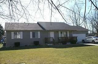 1st image of 1066 Erskine Way