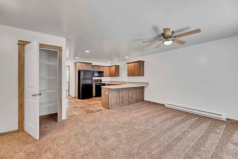 2 bed, 1.0 bath, 850 sqft, $1,425 — Photo 1