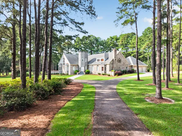 561 Chula Brookfield Rd, Chula, GA 31733