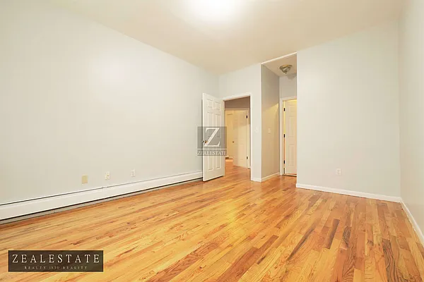 Rented by ZealEstate Group Inc | media 32