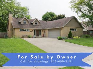 1207 Illini Dr, Lockport, IL