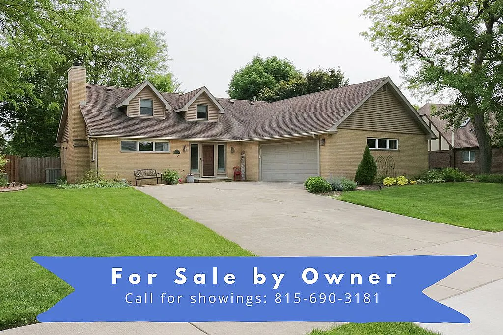 1207 Illini Dr photo 1
