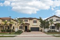W 35th Ave-S2706-001.jpg