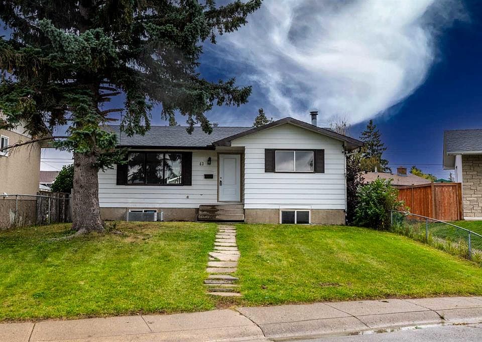 1st image of 43 N Maranda Close NE