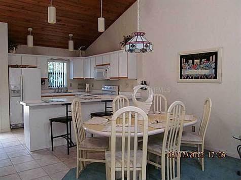 4th image of 79 Aspen Dr