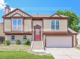 2869 S Espana Ct, Aurora, CO 80013